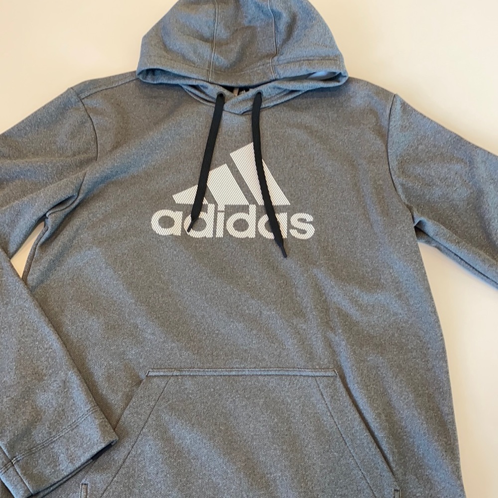 Men’s Adidas Hoodie Essentials Performance sz M charcoal